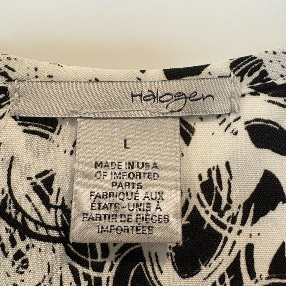 Halogen Black and White Sleeveless Tank Top - Picture 2 of 2